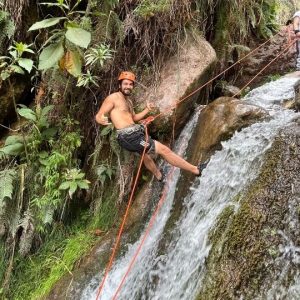 CANYONING en le valle sagrado