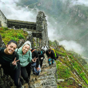 Vista panorámica de Machu Picchu desde el mirador.